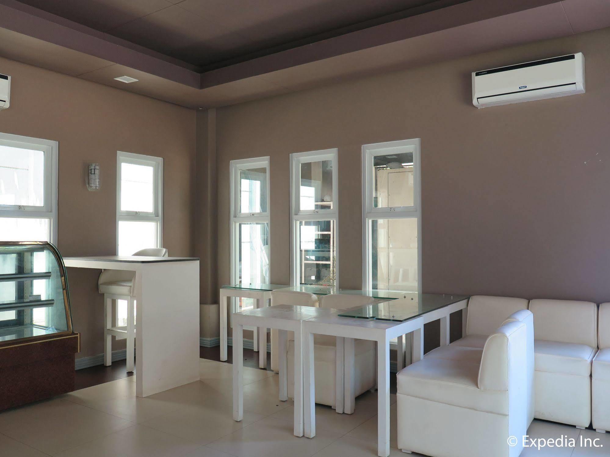 The Lucky 9 Budget Hotel Tagum Екстериор снимка
