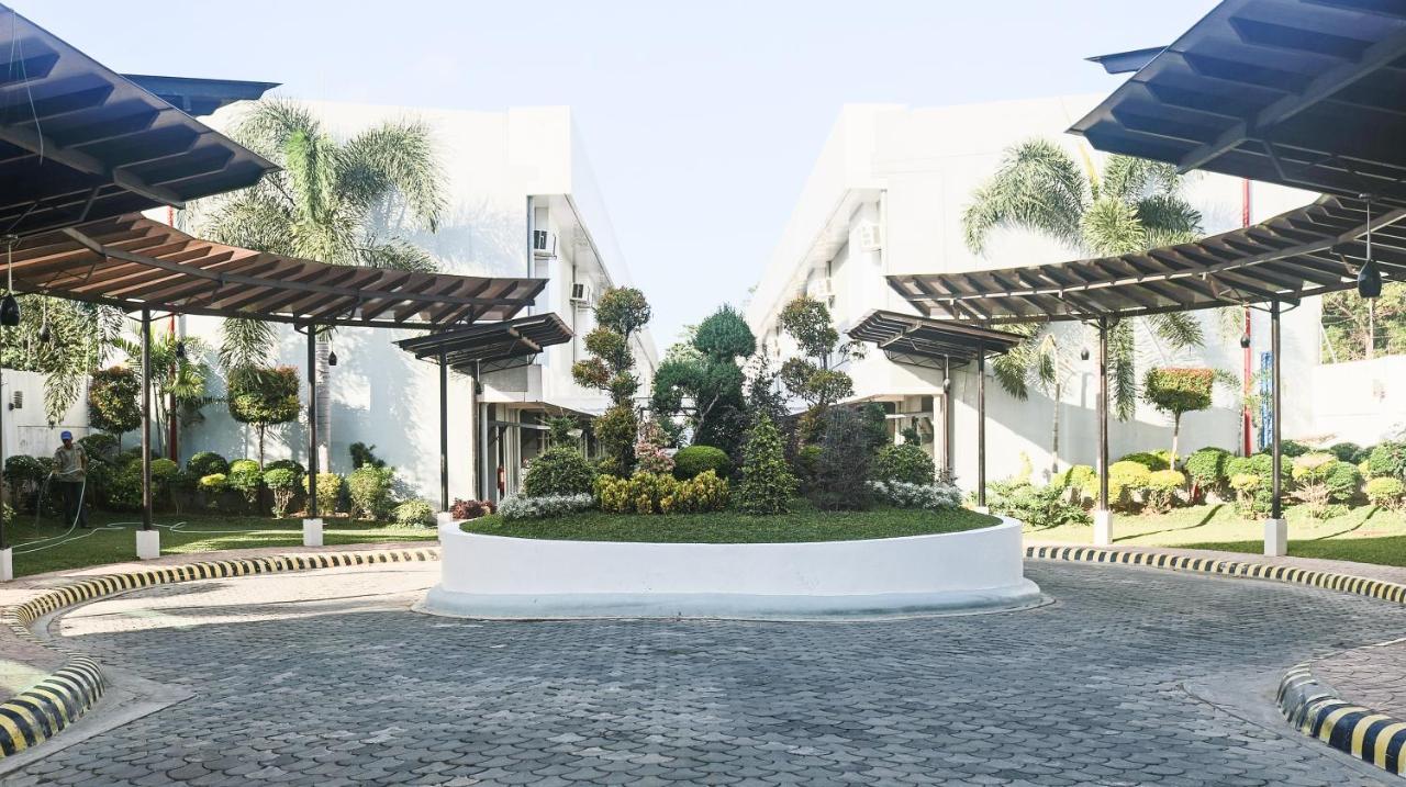 The Lucky 9 Budget Hotel Tagum Екстериор снимка